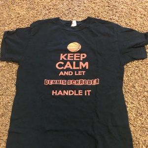 Dennis Schroder tee